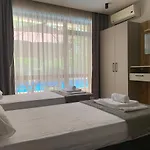 Appartement Park And Pool Nesebar