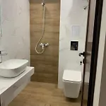 Park And Pool Appartement