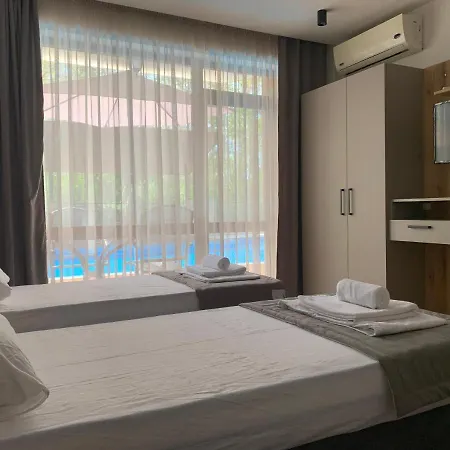 Apartament Park And Pool Nesebăr