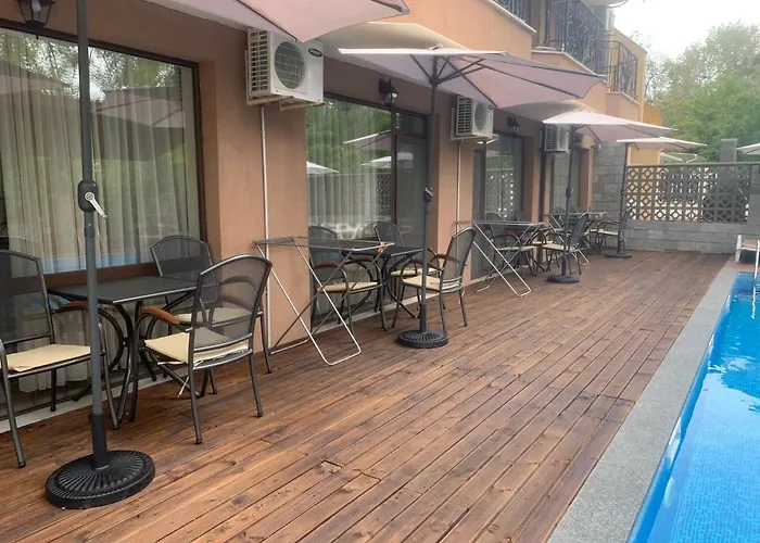 Park And Pool Nesebar